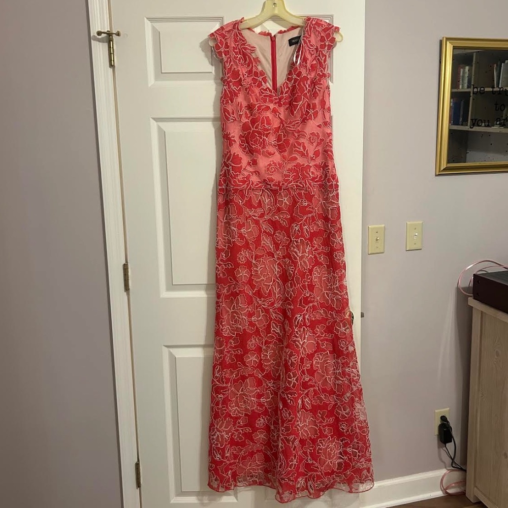 Tadashi Shoji Pink Rose Gown (size 8)